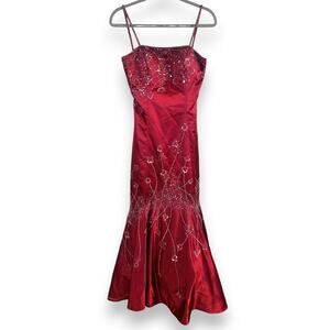 Lenovia mermaid style beaded formal dress